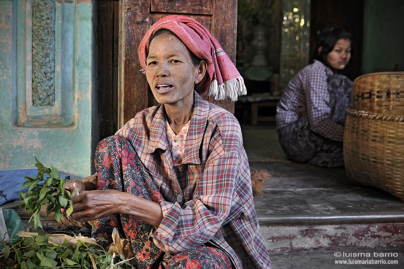 woman market myanmar burma